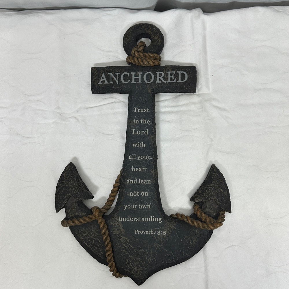 Anchored Wall Decor with Rope Detail And Proverbs 3:5